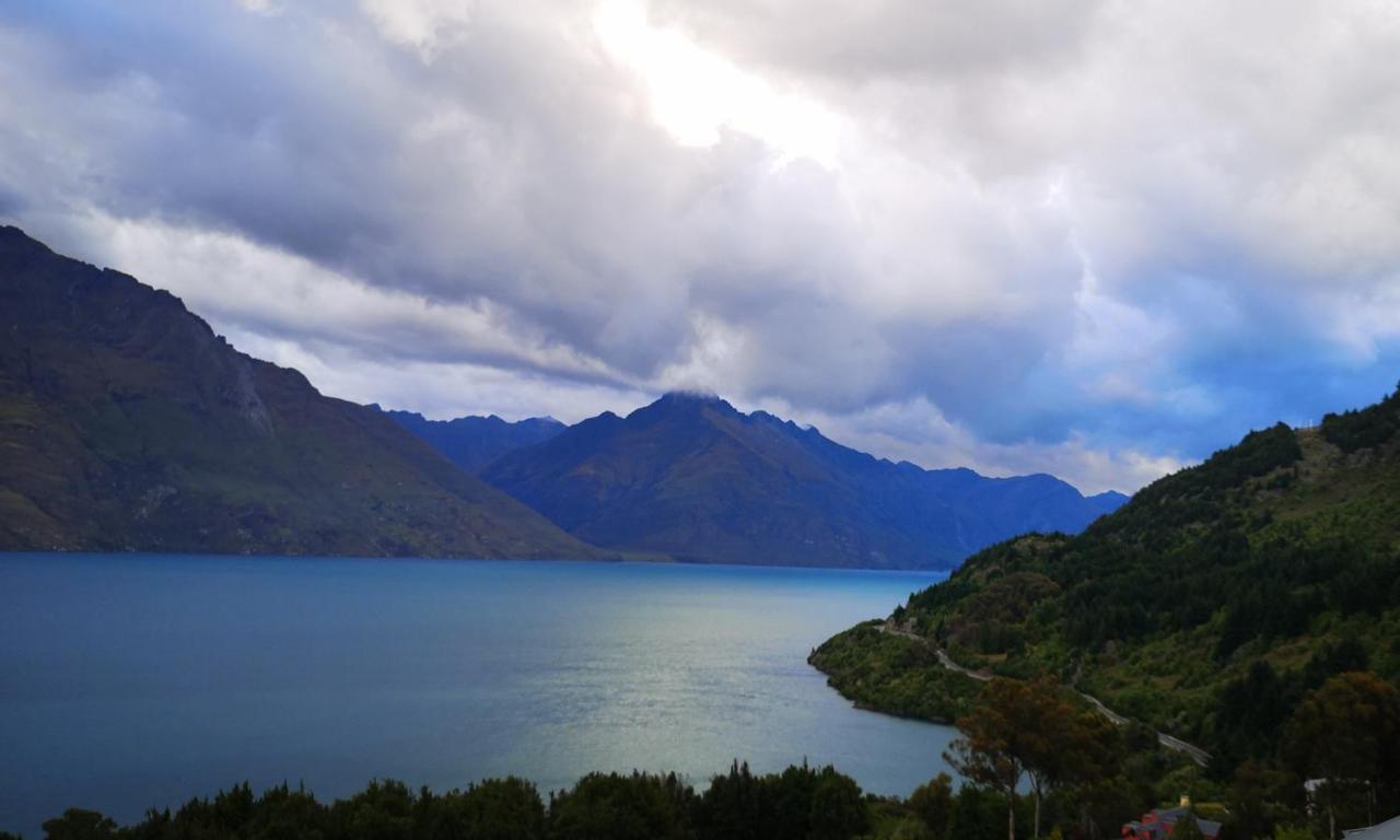 Queenstown Lakeview Holiday Home-5Mins To Town Eksteriør bilde